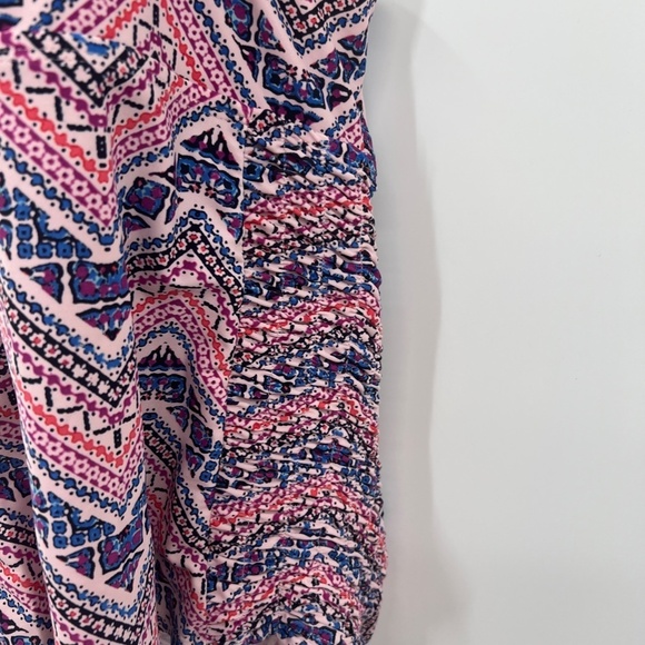 Motherhood Maternity Beach Bump bathing suit top Size Medium - Picture 9 of 9